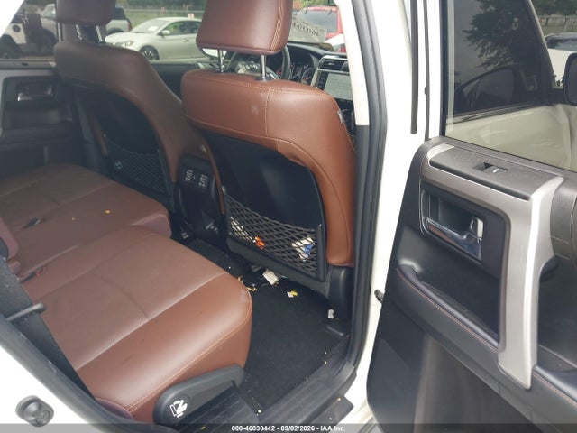 46030442 :رقم المزاد ، JTEKU5JR4N6043943 vin ، 2022 Toyota 4runner Limited مزاد بيع