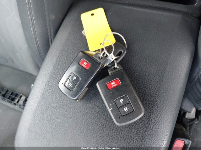 Продажа на аукционе авто 2021 Toyota Tacoma Trd Sport, vin: 5TFAZ5CN3MX116188, номер лота: 46030455
