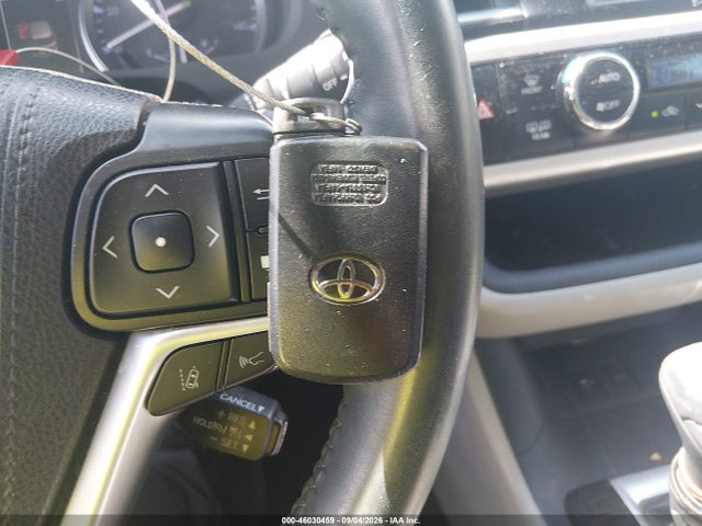 Toyota Highlander Xle 2019 5TDKZRFH9KS561166 Image 11