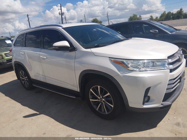 Toyota Highlander Xle 2019 5TDKZRFH9KS561166 Image 13