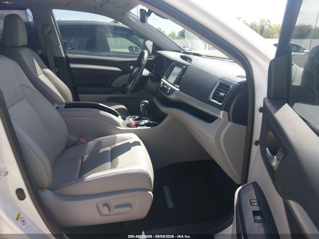 Toyota Highlander Xle 2019 5TDKZRFH9KS561166 Image 5