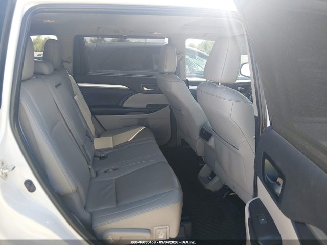 Toyota Highlander Xle 2019 5TDKZRFH9KS561166 Image 8