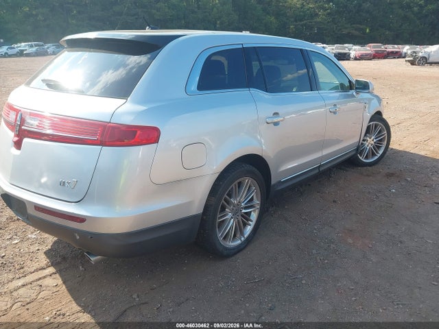 Auction sale of the 2015 Lincoln Mkt Ecoboost, vin: 2LMHJ5AT2FBL00975, lot number: 46030462