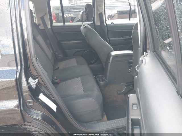 46030486 :رقم المزاد ، 1C4NJPBA1ED812120 vin ، 2014 Jeep Patriot Sport مزاد بيع