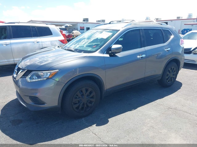 Nissan ROGUE S 2016 KNMAT2MT7GP633527 Image 2