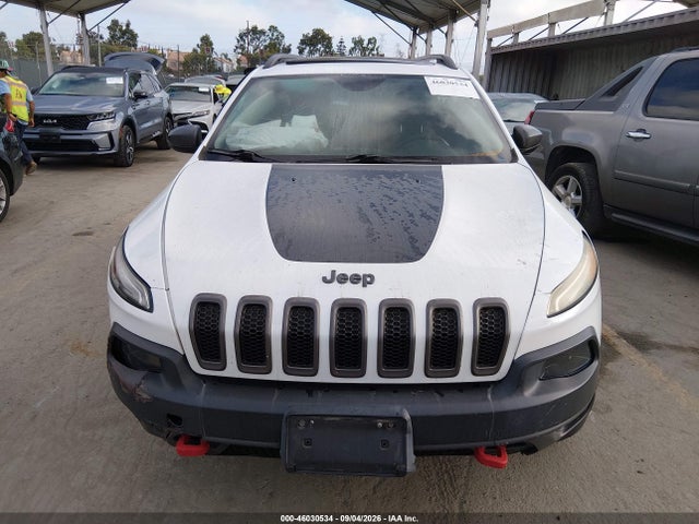 46030534 :رقم المزاد ، 1C4PJMBB5EW317391 vin ، 2014 Jeep Cherokee Trailhawk مزاد بيع