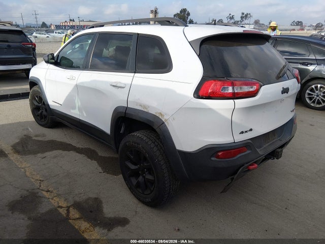 46030534 :رقم المزاد ، 1C4PJMBB5EW317391 vin ، 2014 Jeep Cherokee Trailhawk مزاد بيع