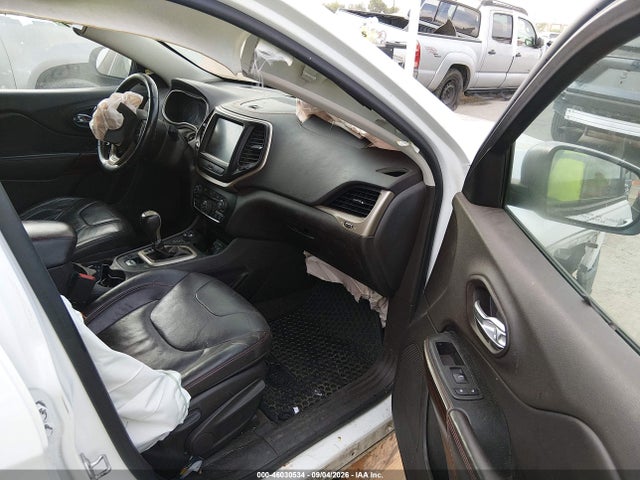 46030534 :رقم المزاد ، 1C4PJMBB5EW317391 vin ، 2014 Jeep Cherokee Trailhawk مزاد بيع