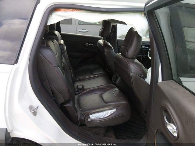 46030534 :رقم المزاد ، 1C4PJMBB5EW317391 vin ، 2014 Jeep Cherokee Trailhawk مزاد بيع
