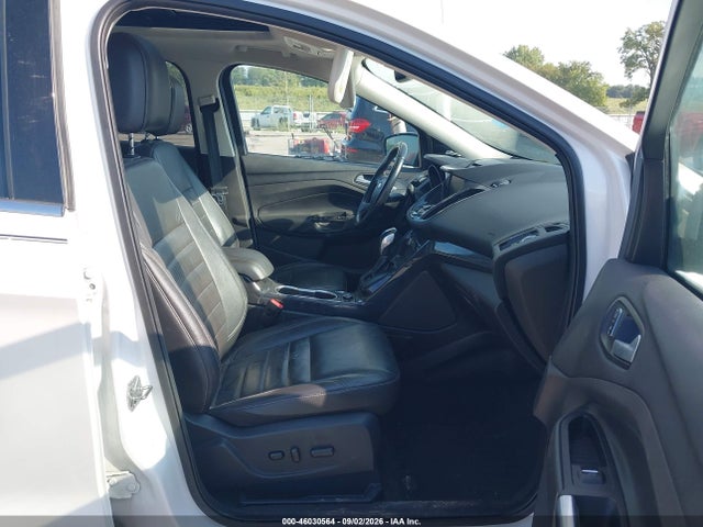 Продаж на аукціоні авто 2015 Ford Escape Titanium, vin: 1FMCU9J93FUB29902, номер лоту: 46030564