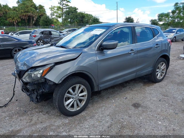 46030568 :رقم المزاد ، JN1BJ1CP3HW020386 vin ، 2017 Nissan Rogue Sport S مزاد بيع