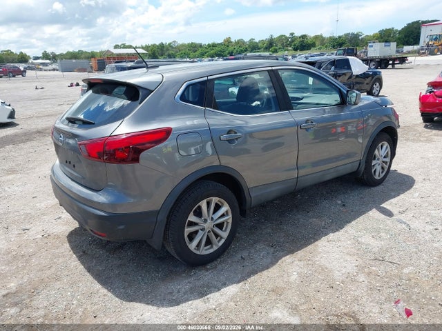 46030568 :رقم المزاد ، JN1BJ1CP3HW020386 vin ، 2017 Nissan Rogue Sport S مزاد بيع