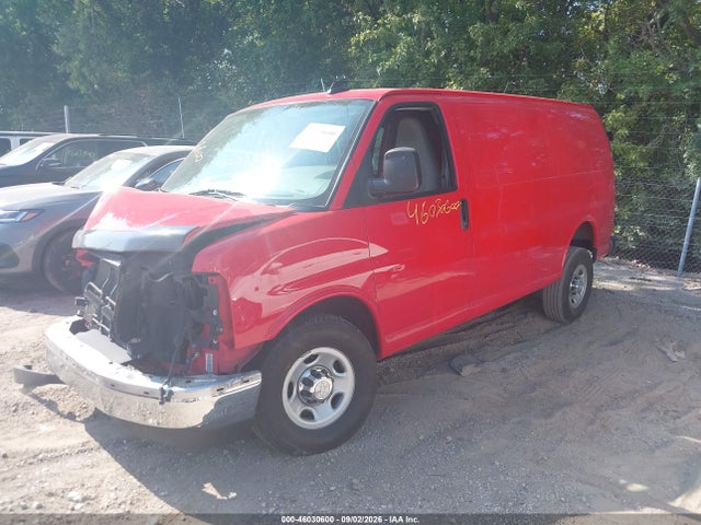 46030600 :رقم المزاد ، 1GCZGGFG7H1338064 vin ، 2017 Chevrolet Express 3500 Work Van مزاد بيع