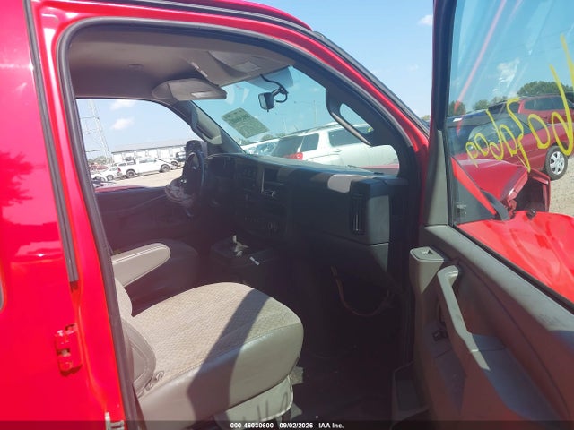 46030600 :رقم المزاد ، 1GCZGGFG7H1338064 vin ، 2017 Chevrolet Express 3500 Work Van مزاد بيع