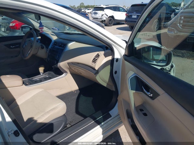 Продажа на аукционе авто 2015 Nissan Altima 2.5 S, vin: 1N4AL3AP1FN866123, номер лота: 46030701