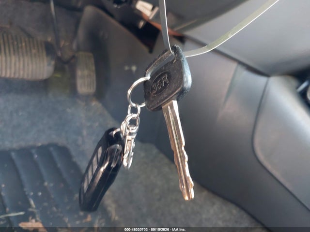 46030703 :رقم المزاد ، JT3HP10V9W7105477 vin ، 1998 Toyota Rav4 مزاد بيع