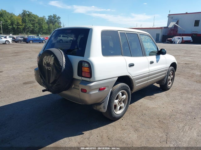 46030703 :رقم المزاد ، JT3HP10V9W7105477 vin ، 1998 Toyota Rav4 مزاد بيع