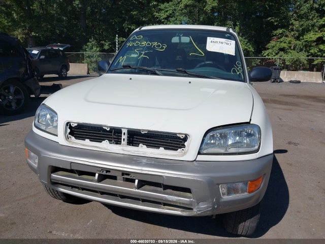 46030703 :رقم المزاد ، JT3HP10V9W7105477 vin ، 1998 Toyota Rav4 مزاد بيع