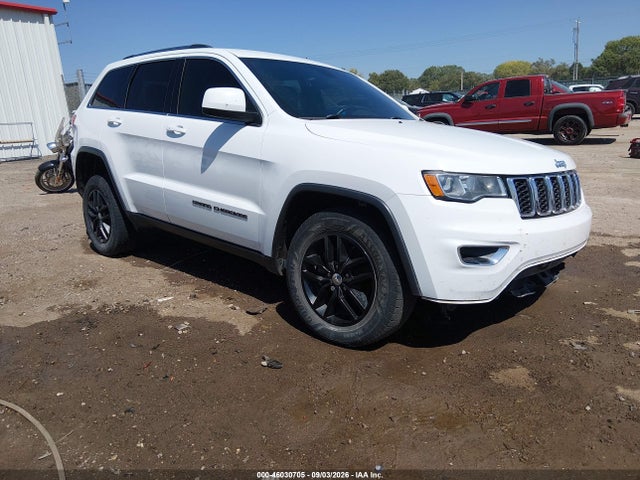 1C4RJFAG6JC123336 Jeep Grand Cherokee Laredo E 4x4