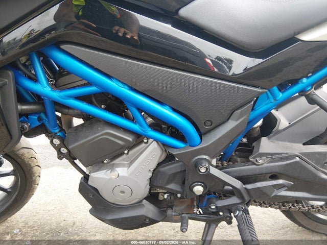 Aukcja sprzedaży 2025 Cf Moto 300nk, vin: LCEPDPL13S6001210, numer aukcji: 46030777