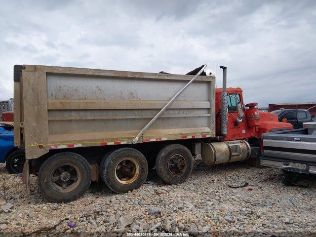 46030849 :رقم المزاد ، 1M2P267C2TM024711 vin ، 1996 Mack 600 Rd600 مزاد بيع