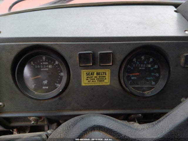 46030849 :رقم المزاد ، 1M2P267C2TM024711 vin ، 1996 Mack 600 Rd600 مزاد بيع