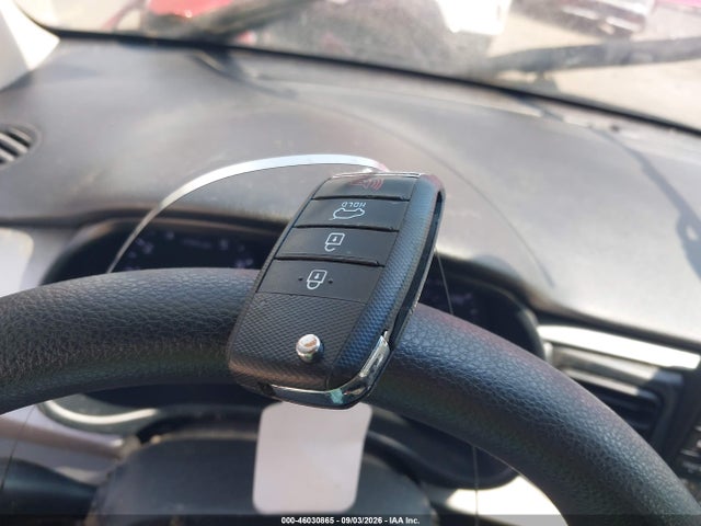 2020 Kia Rio S მანქანა იყიდება აუქციონზე, vin: 3KPA24ADXLE299385, აუქციონის ნომერი: 46030865