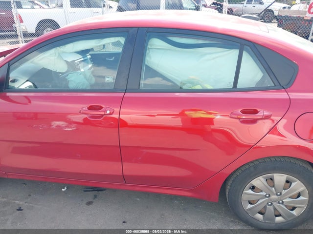 2020 Kia Rio S მანქანა იყიდება აუქციონზე, vin: 3KPA24ADXLE299385, აუქციონის ნომერი: 46030865