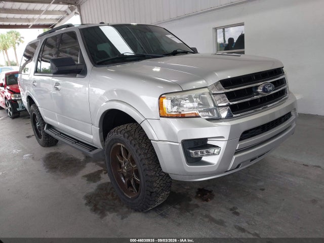 Продаж на аукціоні авто 2015 Ford Expedition Xlt, vin: 1FMJU1HT2FEF31026, номер лоту: 46030935
