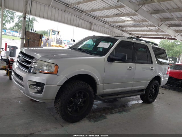 Продаж на аукціоні авто 2015 Ford Expedition Xlt, vin: 1FMJU1HT2FEF31026, номер лоту: 46030935