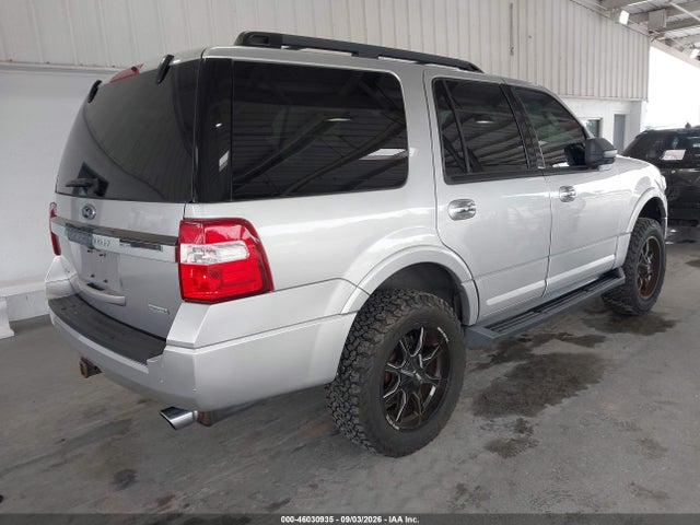 Продаж на аукціоні авто 2015 Ford Expedition Xlt, vin: 1FMJU1HT2FEF31026, номер лоту: 46030935