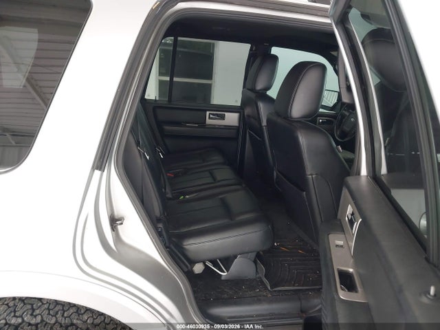 Продаж на аукціоні авто 2015 Ford Expedition Xlt, vin: 1FMJU1HT2FEF31026, номер лоту: 46030935