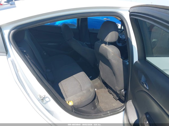 46030940 :رقم المزاد ، 1G1BC5SMXH7195159 vin ، 2017 Chevrolet Cruze Ls Auto مزاد بيع