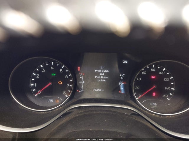 Продаж на аукціоні авто 2017 Jeep New Compass Latitude 4x4, vin: 3C4NJDBB2HT660399, номер лоту: 46030957