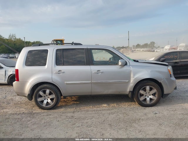 46030995 :رقم المزاد ، 5FNYF4H9XFB041015 vin ، 2015 Honda Pilot Touring مزاد بيع
