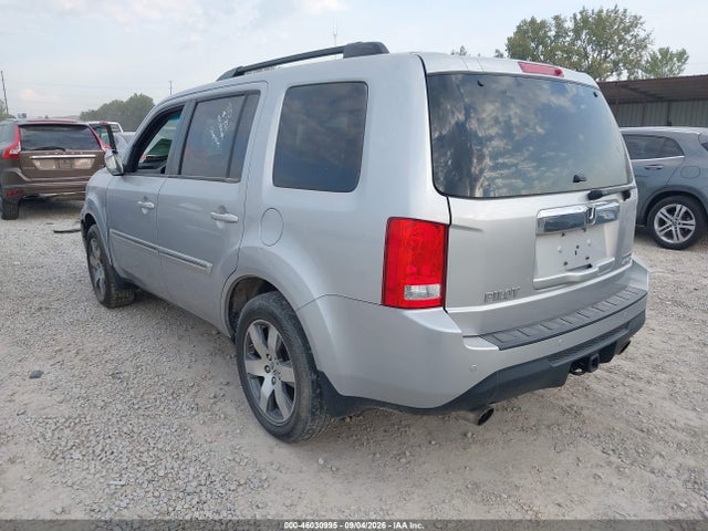 46030995 :رقم المزاد ، 5FNYF4H9XFB041015 vin ، 2015 Honda Pilot Touring مزاد بيع
