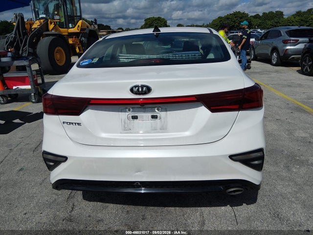 Продажа на аукционе авто 2021 Kia Forte Lxs, vin: 3KPF24AD9ME324963, номер лота: 46031017