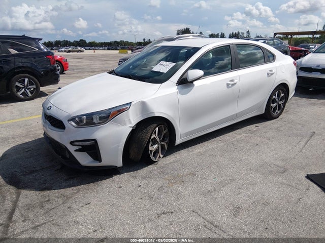 Продажа на аукционе авто 2021 Kia Forte Lxs, vin: 3KPF24AD9ME324963, номер лота: 46031017