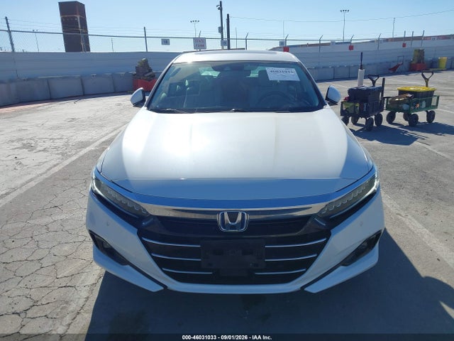 1HGCV3F97NA027060 Honda Accord Hybrid Touring