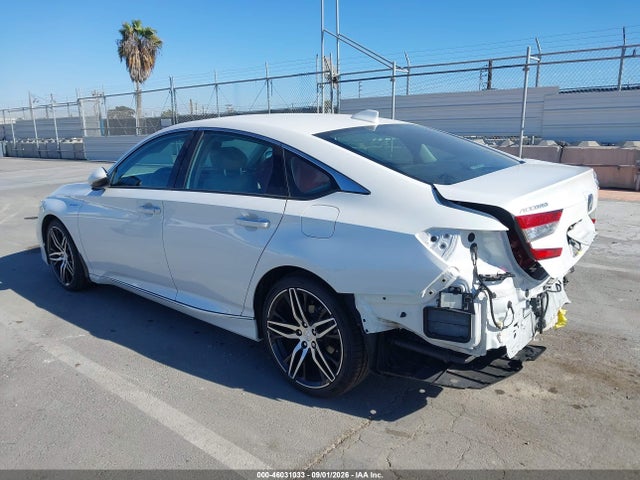 1HGCV3F97NA027060 Honda Accord Hybrid Touring
