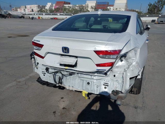 1HGCV3F97NA027060 Honda Accord Hybrid Touring