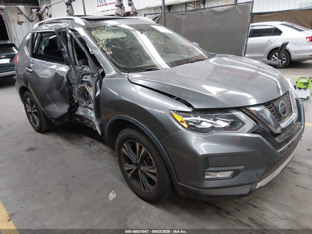 Продаж на аукціоні авто 2017 Nissan Rogue Sl, vin: JN8AT2MT0HW152272, номер лоту: 46031047