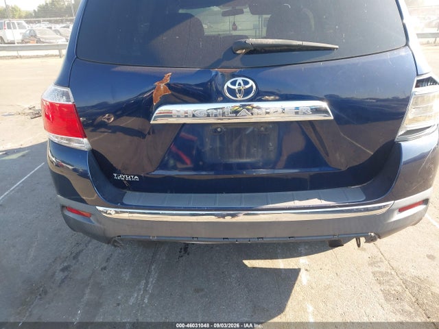 Продажа на аукционе авто 2013 Toyota Highlander, vin: 5TDZA3EH1DS038229, номер лота: 46031048