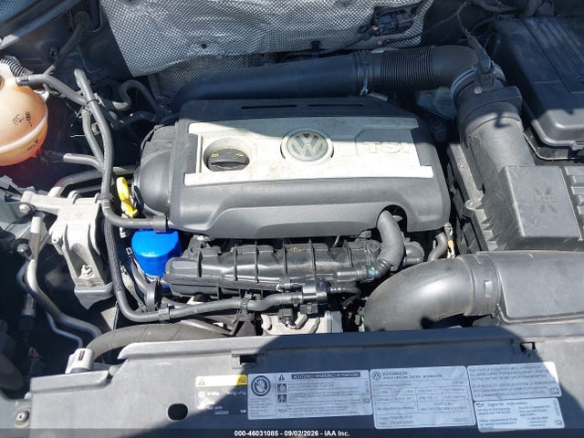 2015 Volkswagen Tiguan R-line მანქანა იყიდება აუქციონზე, vin: WVGBV7AX4FW503210, აუქციონის ნომერი: 46031085