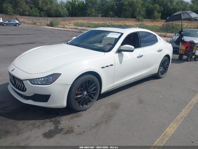 Maserati Ghibli 2018 ZAM57XSA1J1293219 Image 2