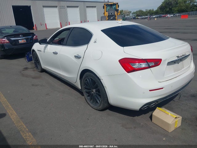 Maserati Ghibli 2018 ZAM57XSA1J1293219 Image 3