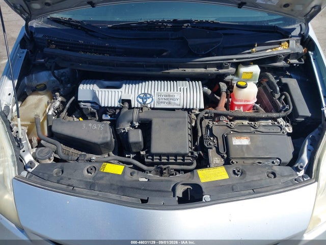 Toyota Prius Three 2014 JTDKN3DU6E1755339 Image 10