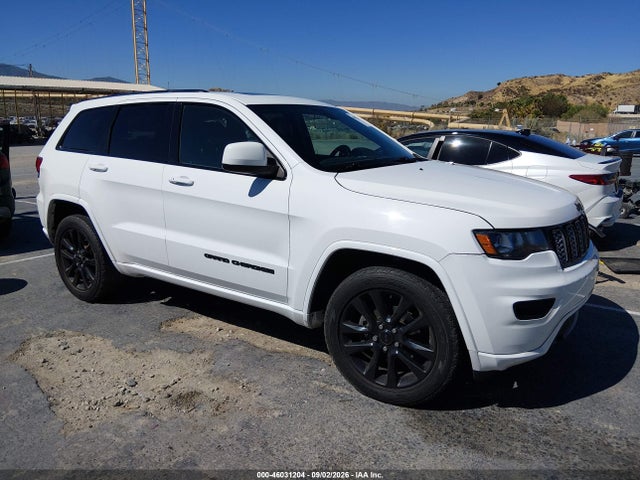 Auction sale of the 2017 Jeep Grand Cherokee Altitude, vin: 1C4RJEAG2HC708340, lot number: 46031204
