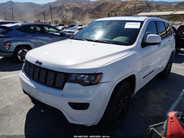 46031204 :رقم المزاد ، 1C4RJEAG2HC708340 vin ، 2017 Jeep Grand Cherokee Altitude مزاد بيع