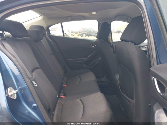 Mazda Mazda3 Sport 2018 3MZBN1U75JM242625 Image 8